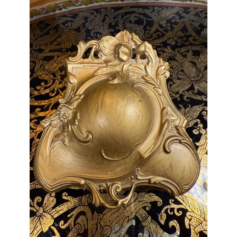 N/A antique art
